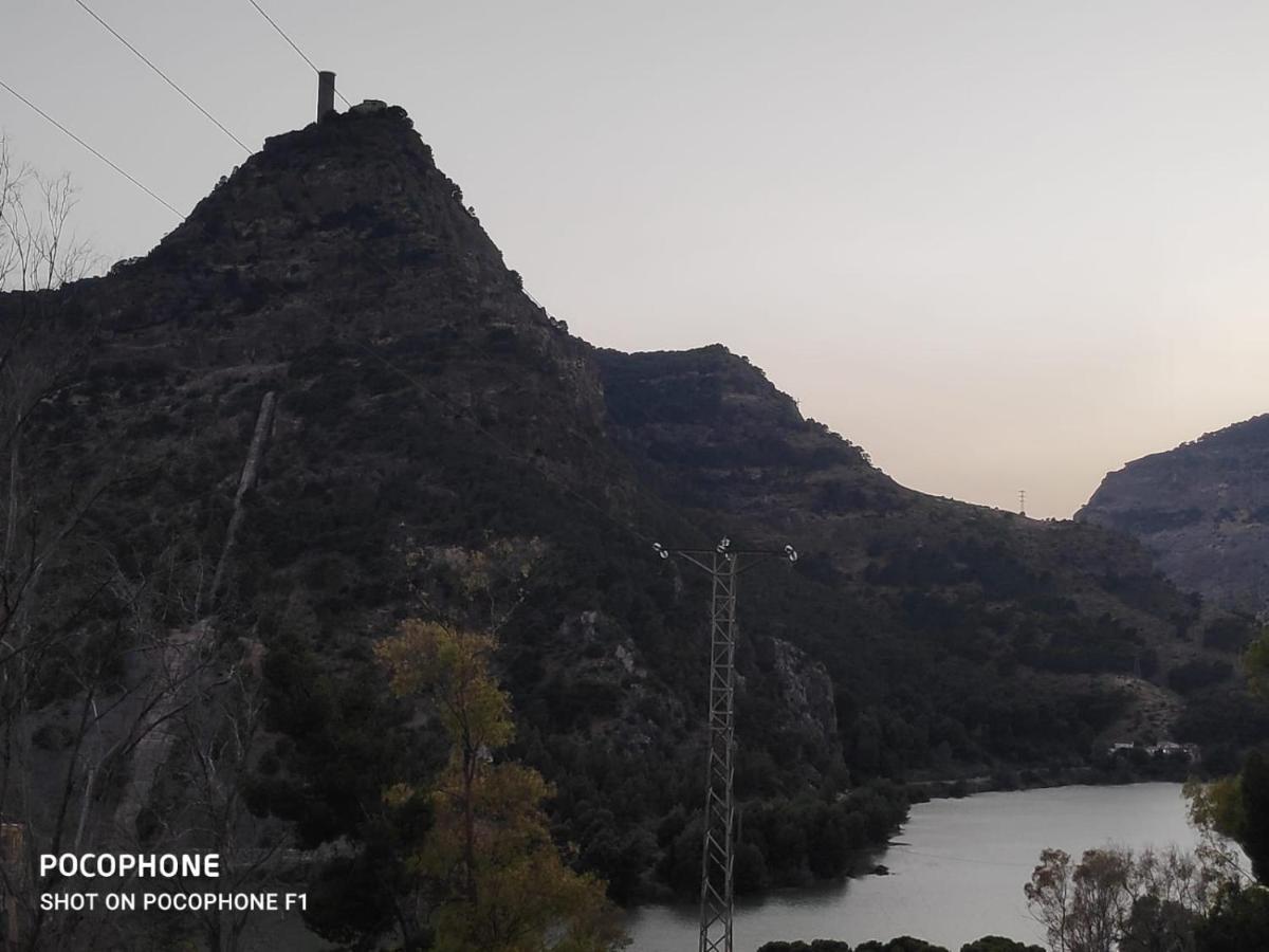 Refugio De El Chorro Villa Luaran gambar